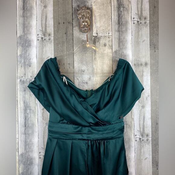 NWT Lulus Always Celebrating Dark Green Satin Off-the-Shoulder Mini Dress Large - Picture 4 of 15